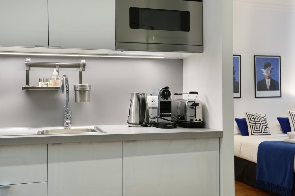 Rent A Room - Residence Blanche Párizs Kültér fotó