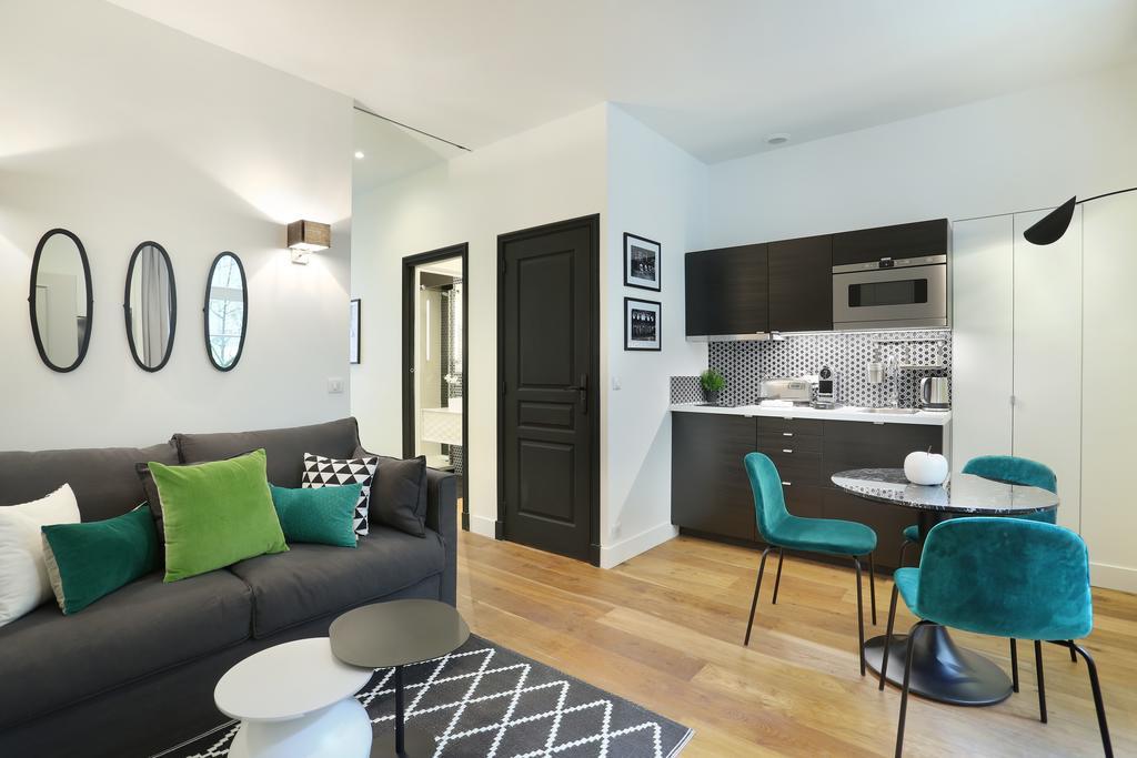 Rent A Room - Residence Blanche Párizs Kültér fotó