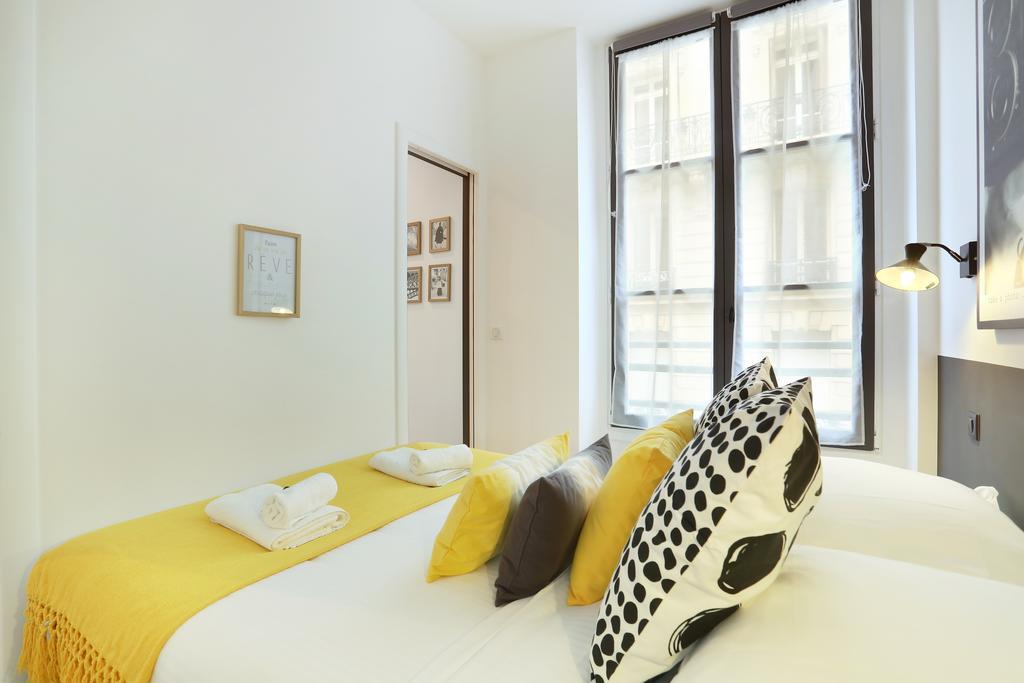 Rent A Room - Residence Blanche Párizs Kültér fotó