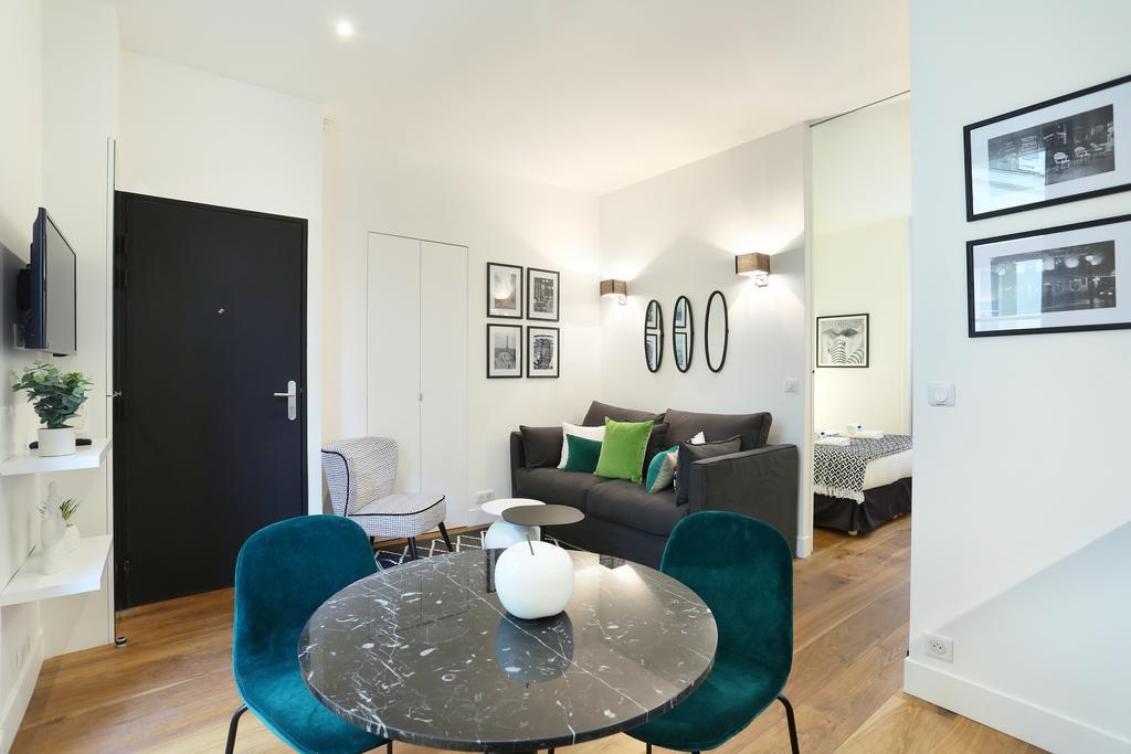 Rent A Room - Residence Blanche Párizs Kültér fotó