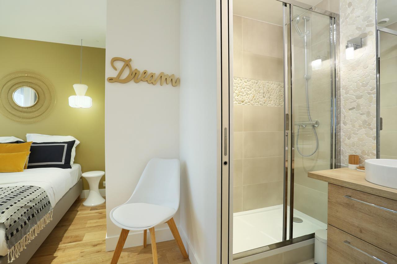 Rent A Room - Residence Blanche Párizs Kültér fotó