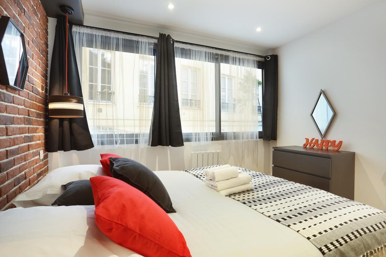 Rent A Room - Residence Blanche Párizs Kültér fotó